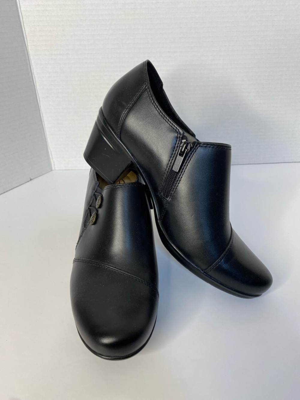 Clarks leather Emilie Warren booties - Picture 2 of 7